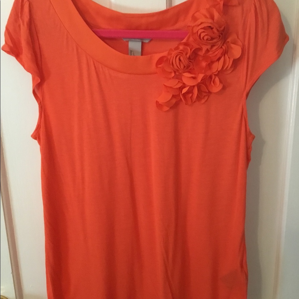 H&M flower accent shirt